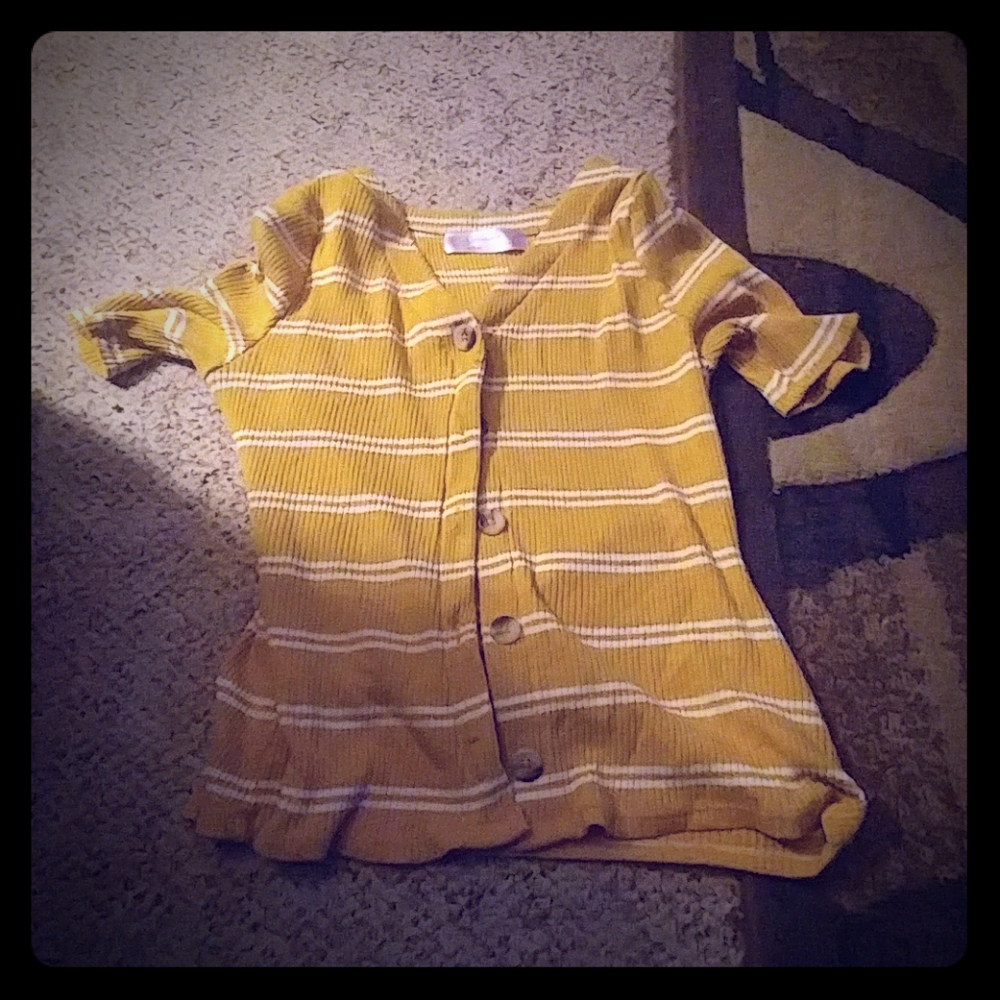 Yellow top